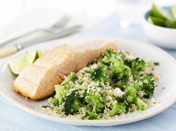 Peixe con brócoli
