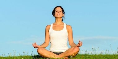 Técnica para a realización de exercicios para adelgazar no estómago e nos costados